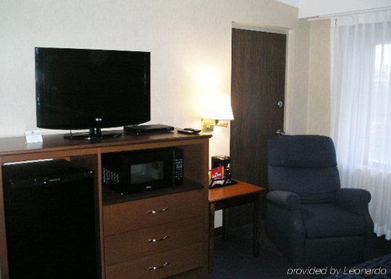 Clarion Hotel Buffalo Airport Williamsville Δωμάτιο φωτογραφία