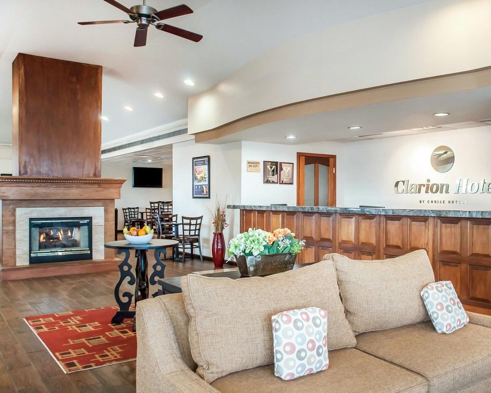 Clarion Hotel Buffalo Airport Williamsville Εξωτερικό φωτογραφία