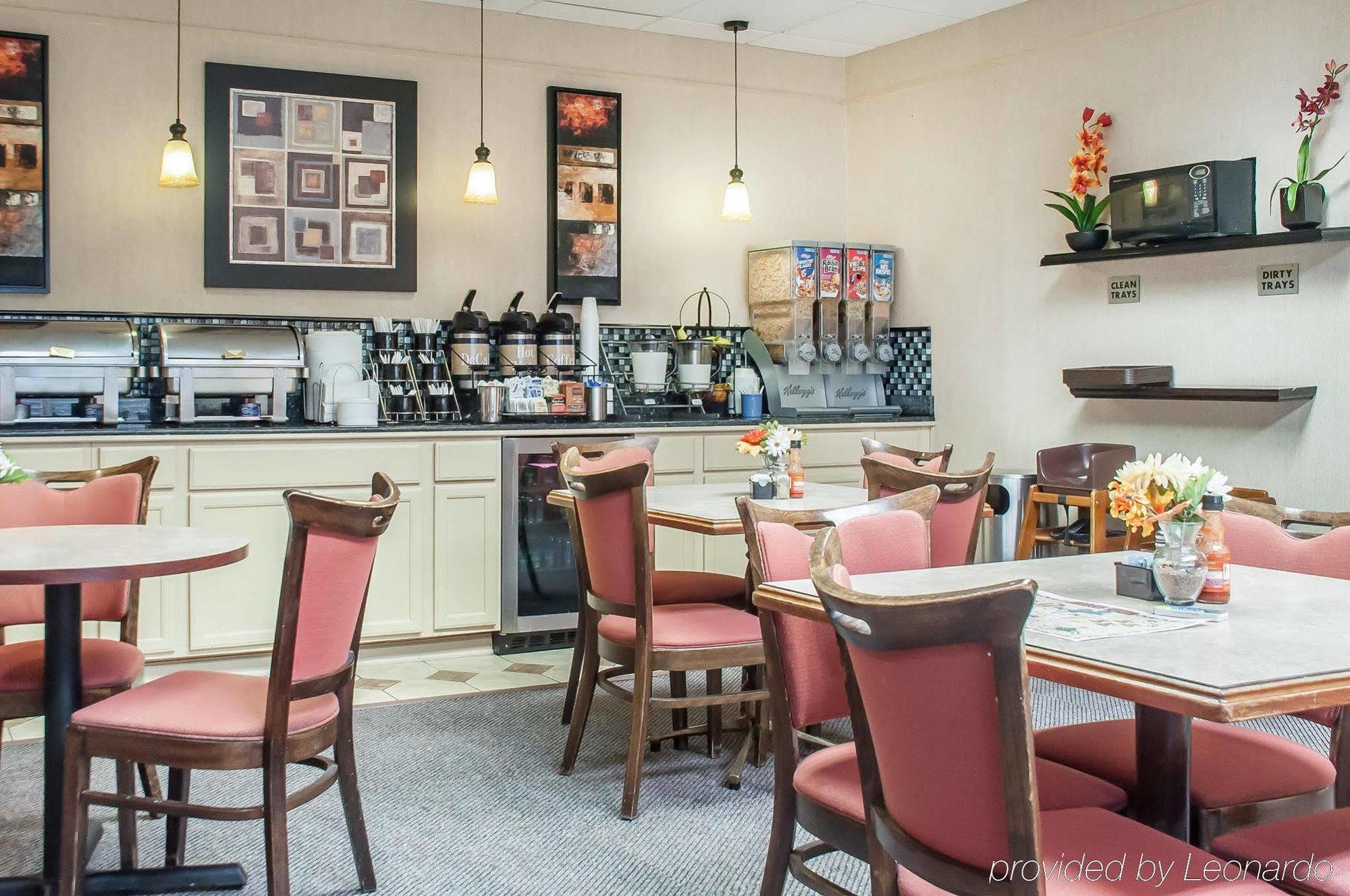 Clarion Hotel Buffalo Airport Williamsville Εξωτερικό φωτογραφία