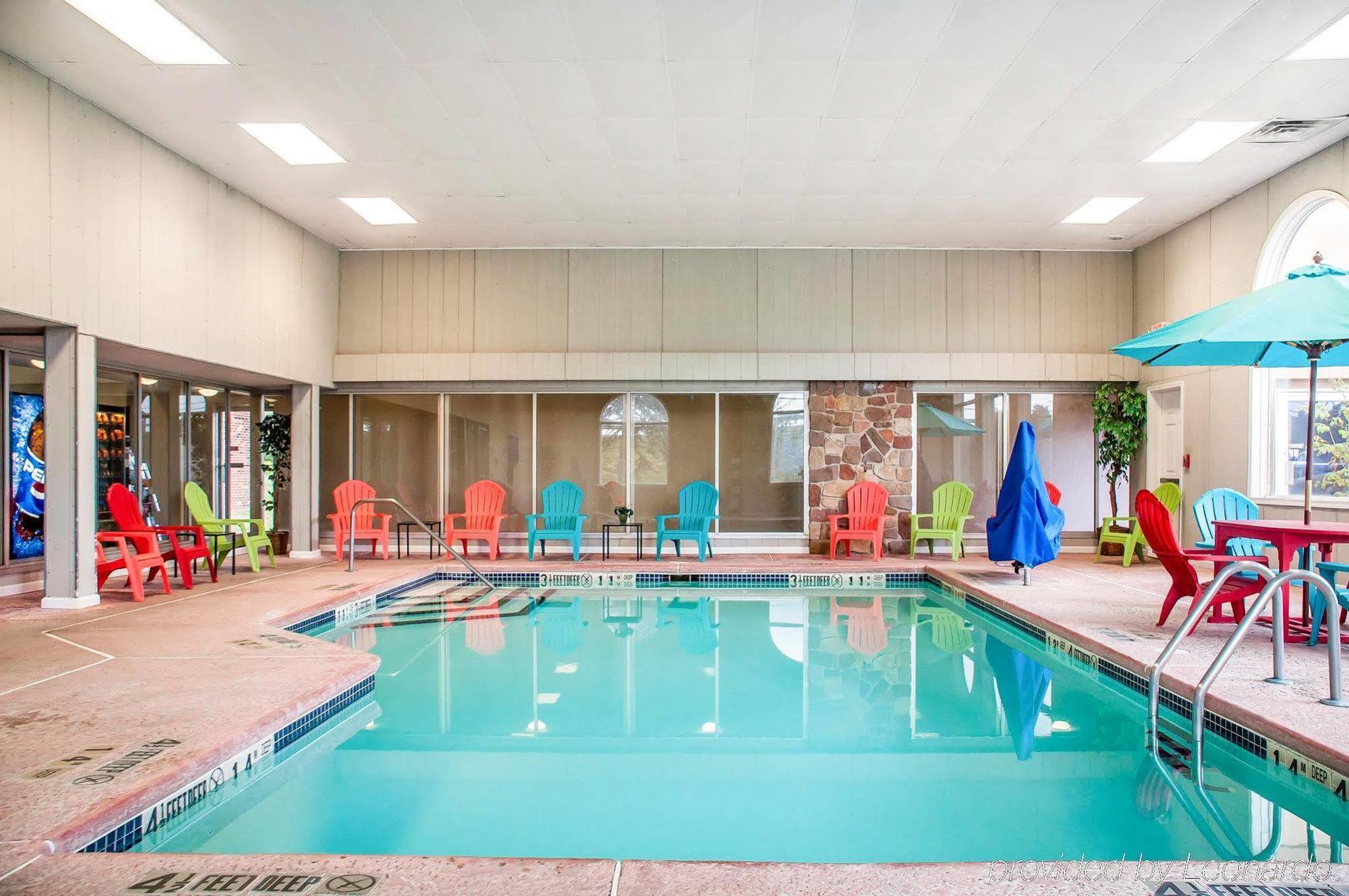 Clarion Hotel Buffalo Airport Williamsville Εξωτερικό φωτογραφία